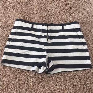 Gap striped shorts
